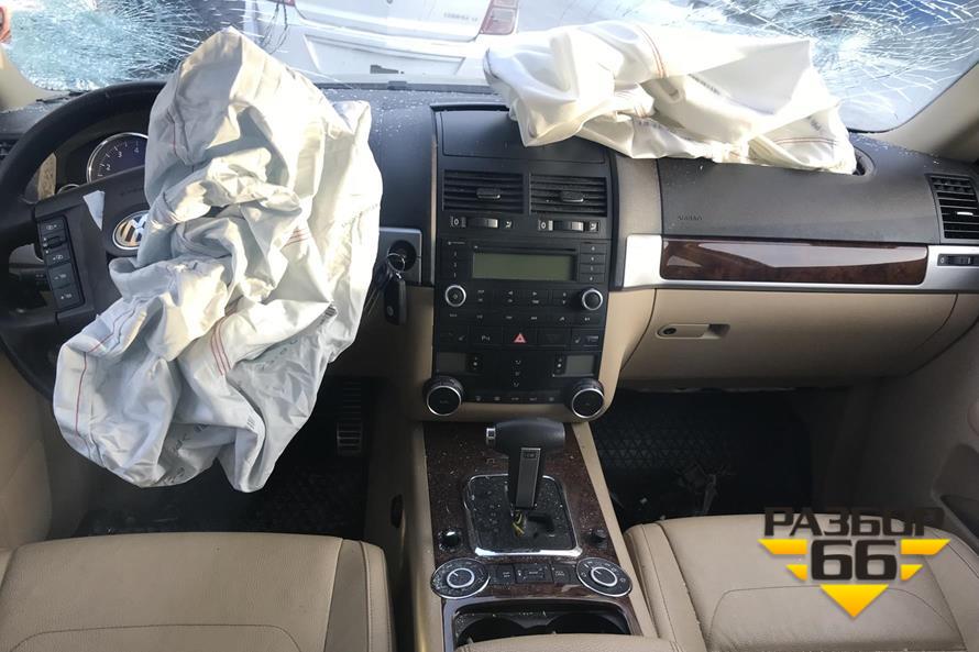 На авторазбор поступил Volkswagen Touareg 2007 г. 4.2 л 350 л.с AКПП двс BAR