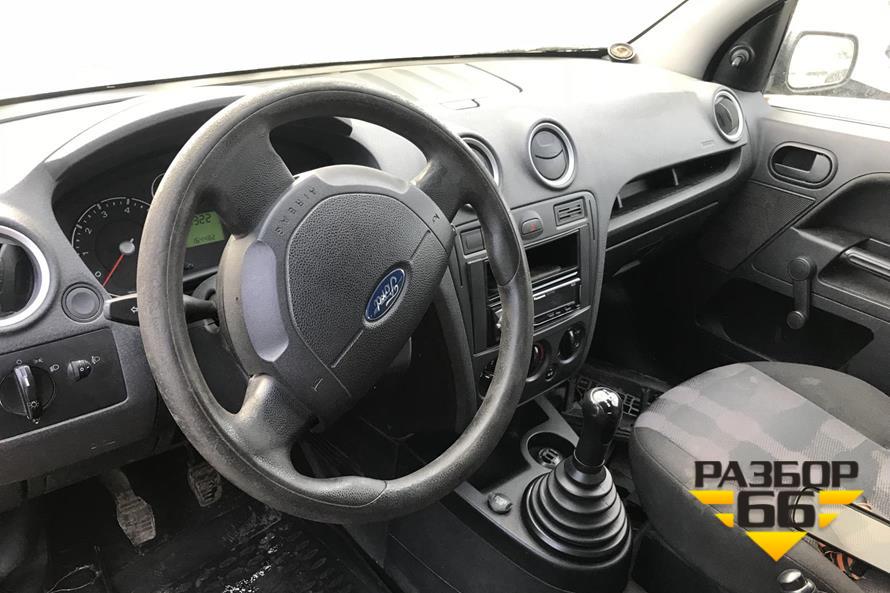 Поступил в разбор Ford Fusion  2007г  1.4л   80л.с MКПП двс FXJA