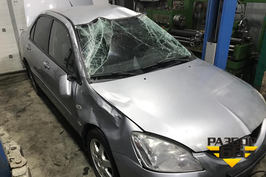 Поступил в разбор Mitsubishi Lancer 9  2004г  1.6л   98л.с MКПП двс 4G18
