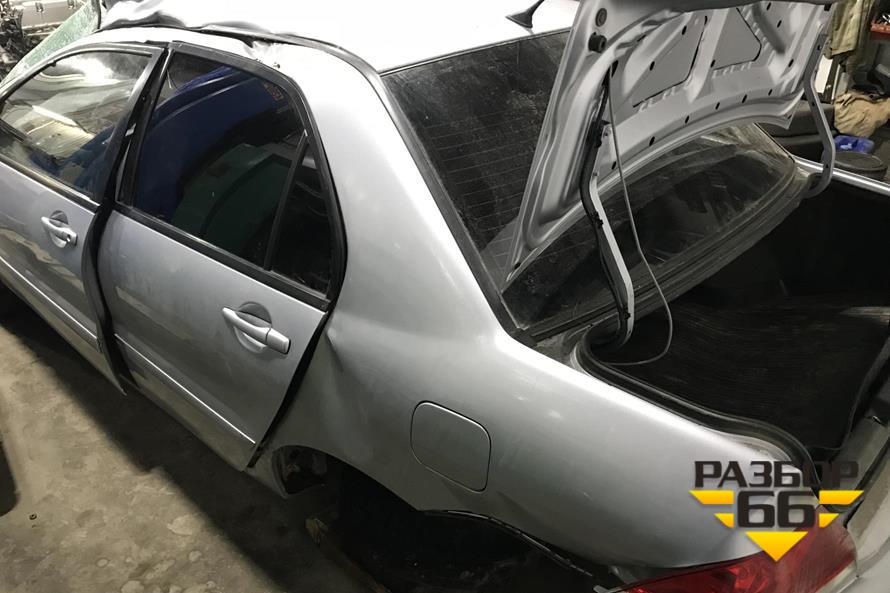 Поступил в разбор Mitsubishi Lancer 9  2004г  1.6л   98л.с MКПП двс 4G18
