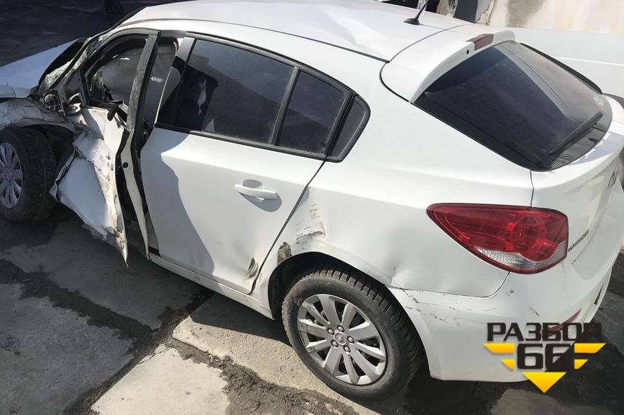Поступил в разбор Chevrolet Cruze 2012 г 1.6 л 109 л.с MКПП двс F16D3