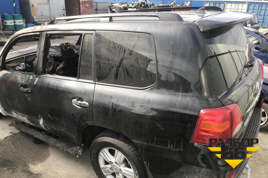 На нашем авторазборе новая машина, разбор Toyota Land Cruiser 200 2013г 4.5л 235л.с AКПП двс 1VD