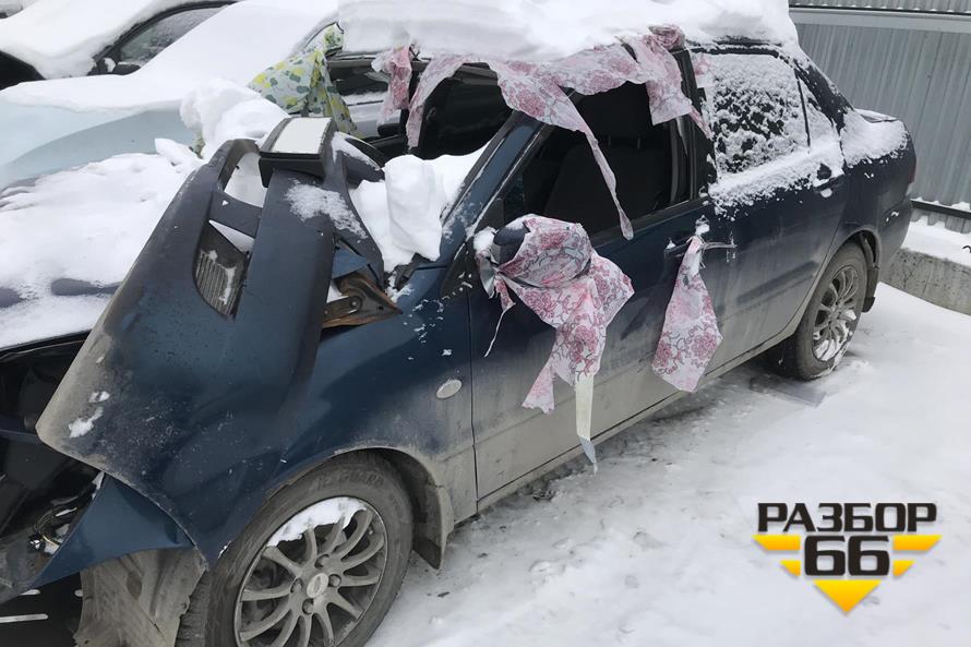 Разбор нового автомобиля — Mitsubishi Lancer 9 2003г 1.6л 98л.с двс 4g18