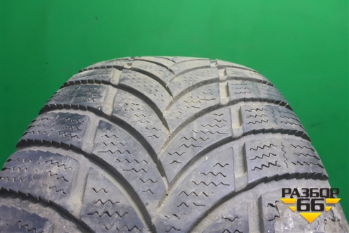 Шина Maxxix VictraSnow SUV 108H 235/65 R17 (Зима)