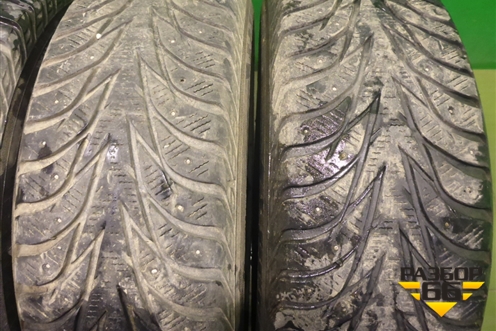 Шины (комплект) Yokohama IceGuard Stud 102T 215/65 R16 (Зима)