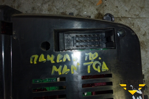 Щиток приборов МКПП для MAN  TGA 4-Series  с 2000-2008г