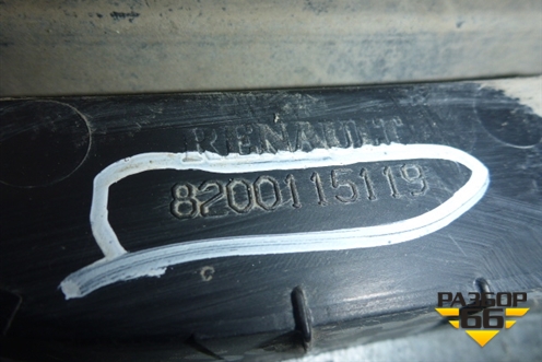 Заглушка ПТФ левая для Renault Megane 2 с 2002-2009г
