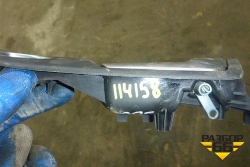 Ручка внутренняя двери передней правой для Audi A4 (В7) с 2004-2009г