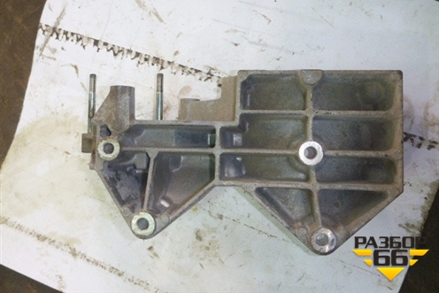 Кронштейн компрессора кондиционера (96352822) для Chevrolet Lacetti с 2003г
