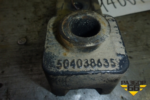 Опора амортизатора кабины нижняя (504038635) для Iveco  Stralis с 2007г