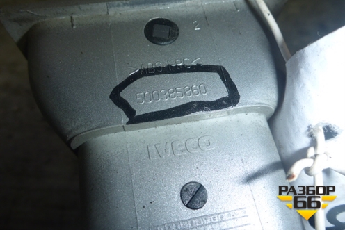 Дефлектор воздушный  (500385860) для Iveco  Stralis с 2007г