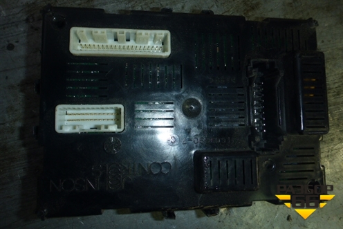 Блок комфорта (284B29U00A) для Nissan Note (Е11) с 2005-2013г