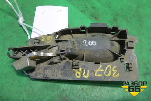 Ручка внутренняя двери передней правой (9143F0) для Peugeot 307 с 2001-2007г
