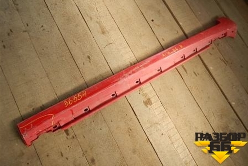 Накладка на порог наружная правая для Audi A4 (В8) с 2007-2015г