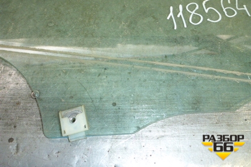 Стекло двери задней правой (седан) для Mazda Mazda 3 (BK) с 2003-2009г 
