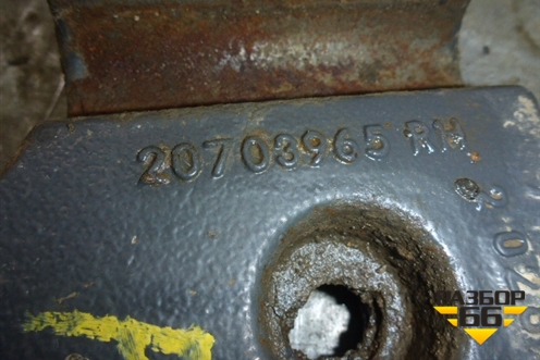 Кронштейн амортизатора переднего (правый) (20703965) для Volvo TRUCK FH с 2002-2008г (ФШ)