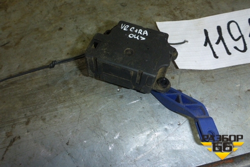 Моторчик заслонки отопителя для Opel Vectra C с 2002-2008г