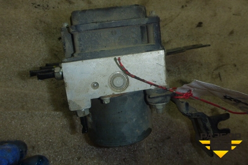 Блок ABS (89104C0541) для Nissan Tiida (C11X) с 2004-2013г