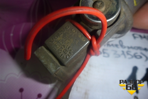 Клапан пневматический (с блока педалей на сцепление) (1653156) для Volvo TRUCK FH с 2002-2008г (ФШ)