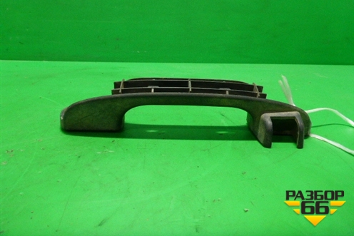 Ручка наружная  (левая на решётку) (20383543) для Volvo TRUCK FH с 2002-2008г (ФШ) Ручка наружная  (левая на решётку) (20383543) для Volvo TRUCK FH с 2002-2008г (ФШ)