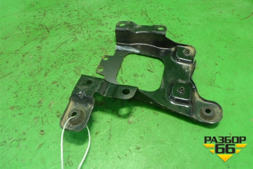 Кронштейн аккумулятора (AV61R6K034AB) для Ford Focus 2 с 2008-2011г