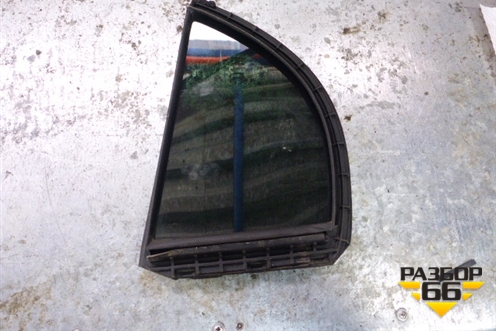 Стекло двери задней правой форточка для Honda Civic 4D с 2006-2012г