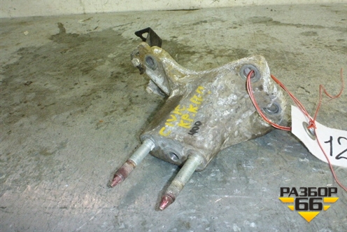 Кронштейн КПП для Honda Civic 4D с 2006-2012г
