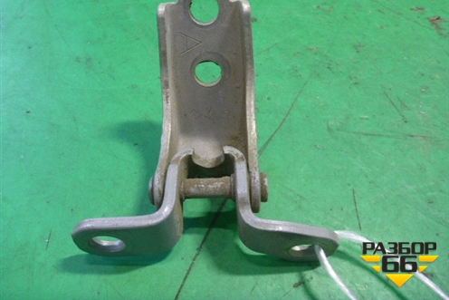 Петля двери передней правой нижняя для Honda Civic 4D с 2006-2012г