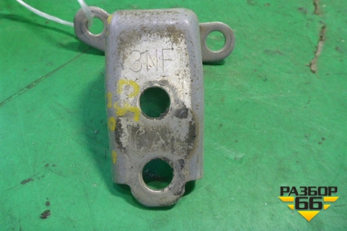 Петля двери передней правой верхняя для Honda Civic 4D с 2006-2012г