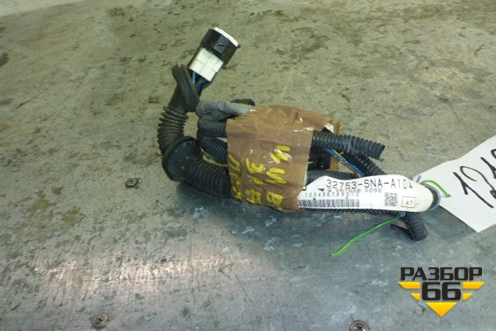 Проводка двери задней правой для Honda Civic 4D с 2006-2012г