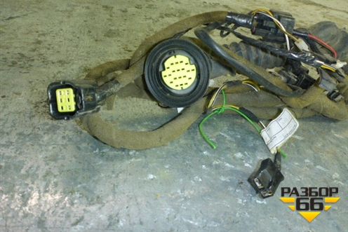 Проводка двери передней левой для Volkswagen Pointer с 2004г