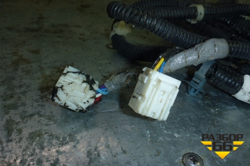 Проводка двери задней левой для Honda Civic 4D с 2006-2012г