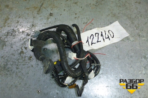 Проводка двери передней правой для Nissan Note (Е11) с 2005-2013г