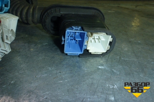 Проводка двери передней правой для Honda Civic 4D с 2006-2012г