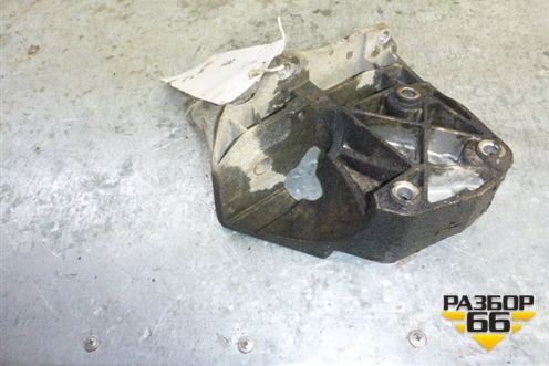 Кронштейн компрессора кондиционера для BMW X5 Е53 с 1999-2007г