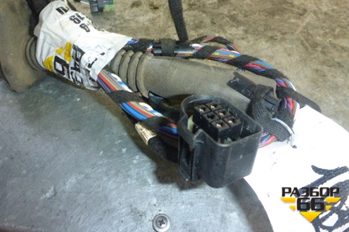 Проводка двери передней правой для BMW X3 E83 с 2004-2010г