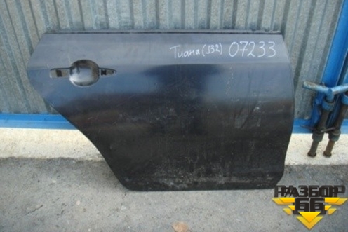 Дверь задняя правая (накладка новая) (H210M9W5MA) для Nissan Teana (J31) с 2003-2008г