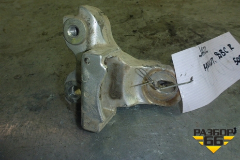 Кронштейн двигателя правый для Honda Jazz(GD) с 2002-2008г