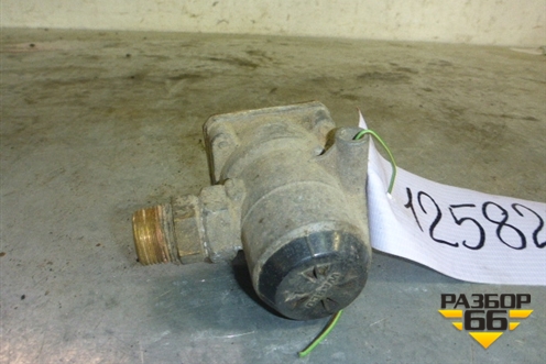 Клапан ограничительный для Volvo TRUCK FH с 2002-2008г (ФШ)