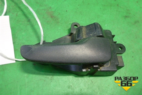 Ручка внутренняя двери задней правой (5716A180XA) для Mitsubishi Lancer-X с 2007г