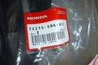 Уплотнитель стекла двери передней левой (новый) (72275SNAA11) для Honda Civic 4D с 2006-2012г