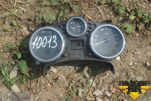 Щиток приборов АКПП для Peugeot 207 с 2006-2015г