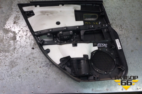 Обшивка двери задней правой под электрику (седан) для Mazda Mazda 3 (BK) с 2003-2009г 