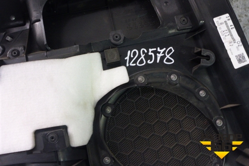 Обшивка двери задней правой под электрику (седан) для Mazda Mazda 3 (BK) с 2003-2009г 