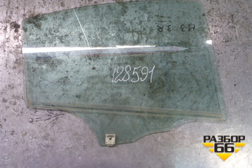 Стекло двери задней правой (седан) для Mazda Mazda 3 (BK) с 2003-2009г 