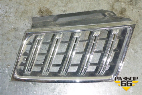 Решетка радиатора правая (после 2010 г) (7450A414) для Mitsubishi L 200 c 2006-2015г