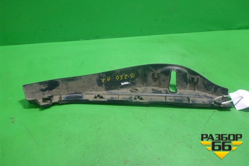 Накладка двери передней правой (кожух замка) (6771153010) для Lexus IS-250 с 2005-2013г