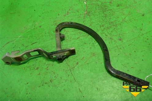 Петля крышки багажника левая (6452053010) для Lexus IS-250 с 2005-2013г
