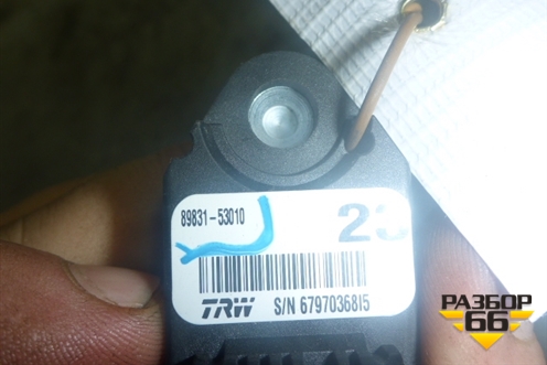 Датчик AIR BAG (на среднюю стойку) (8983153010) для Lexus IS-250 с 2005-2013г