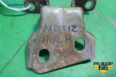 Петля двери передней правой нижняя для Daewoo Matiz с 1998-2015г